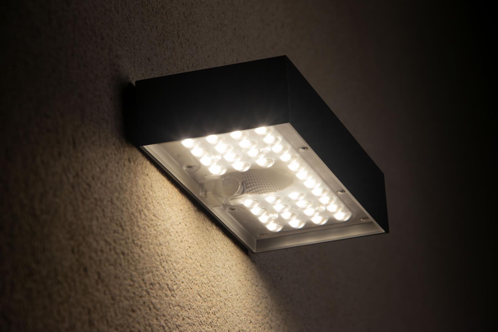 ENDURA SOLAR BRICKLUME WIDE SEN DG LEDV "000004099854219931" (timbru verde 2.00 lei)