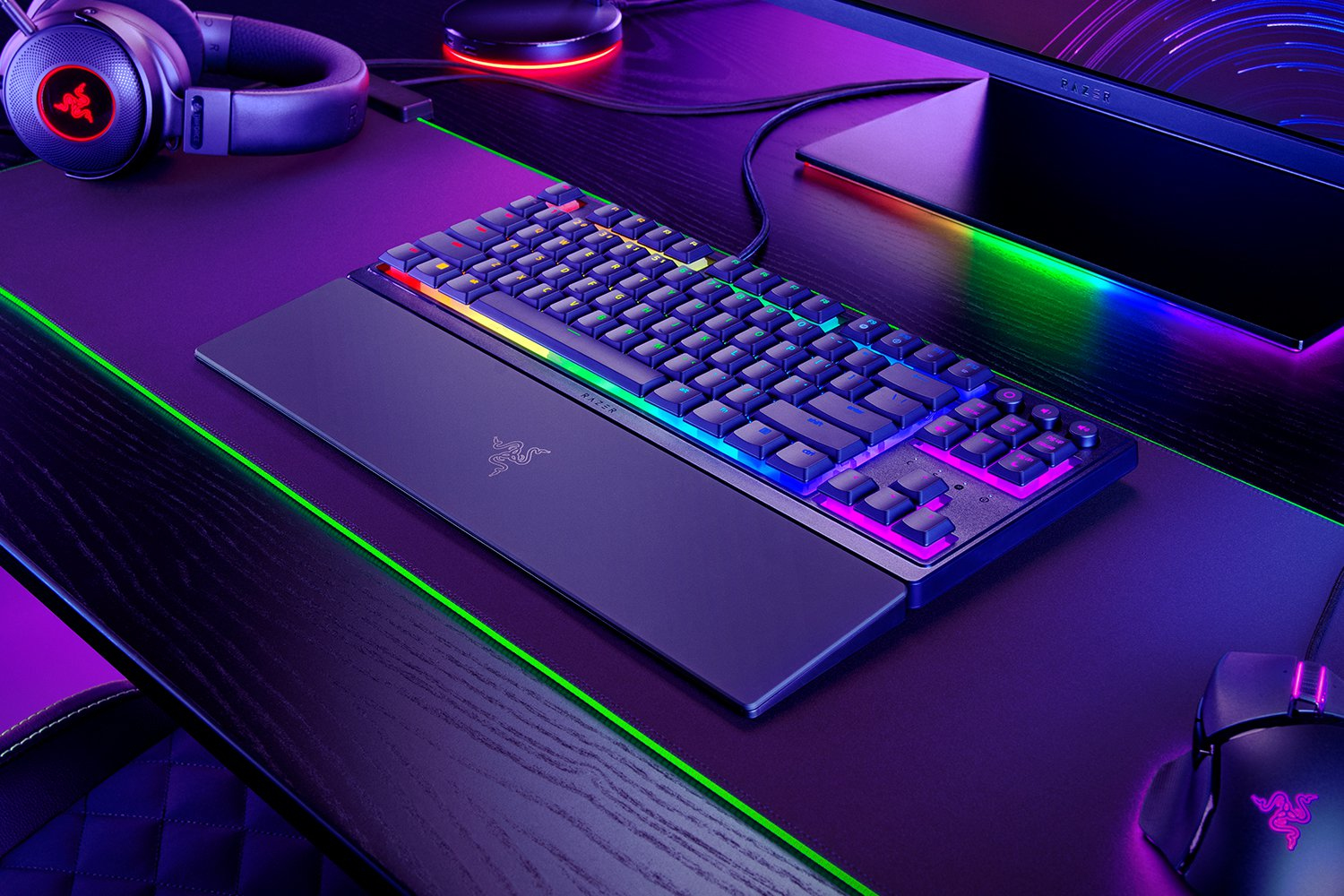 Tastatura Razer Ornata V3 TKL "RZ03-04880100-R3M1" (timbru verde 0.8 lei)