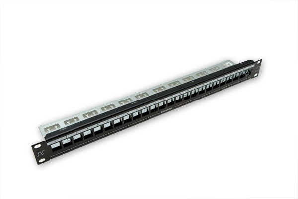 Patch panel neechipat | cat 5,6 | Modular | Cupru | 24 | Keystone | Essential | Negru