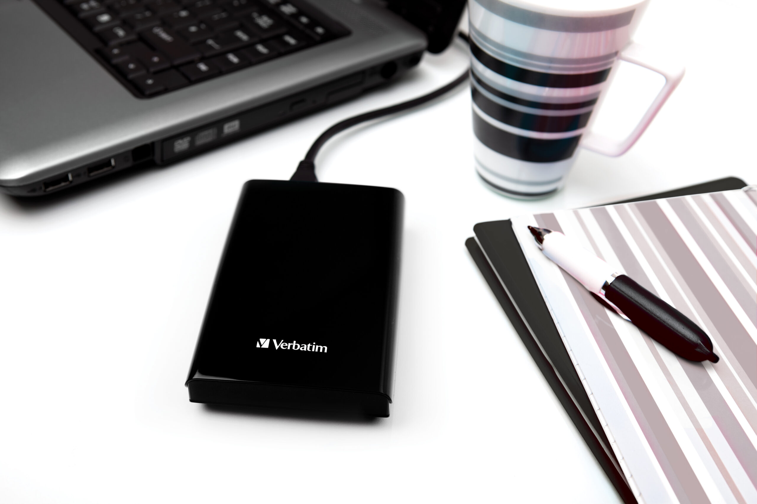 SSD extern portabil Verbatim Store 'n' Go Slim USB 3.2 Gen 1 / USB-C, 512GB, Negru,"32181" - imagine 5