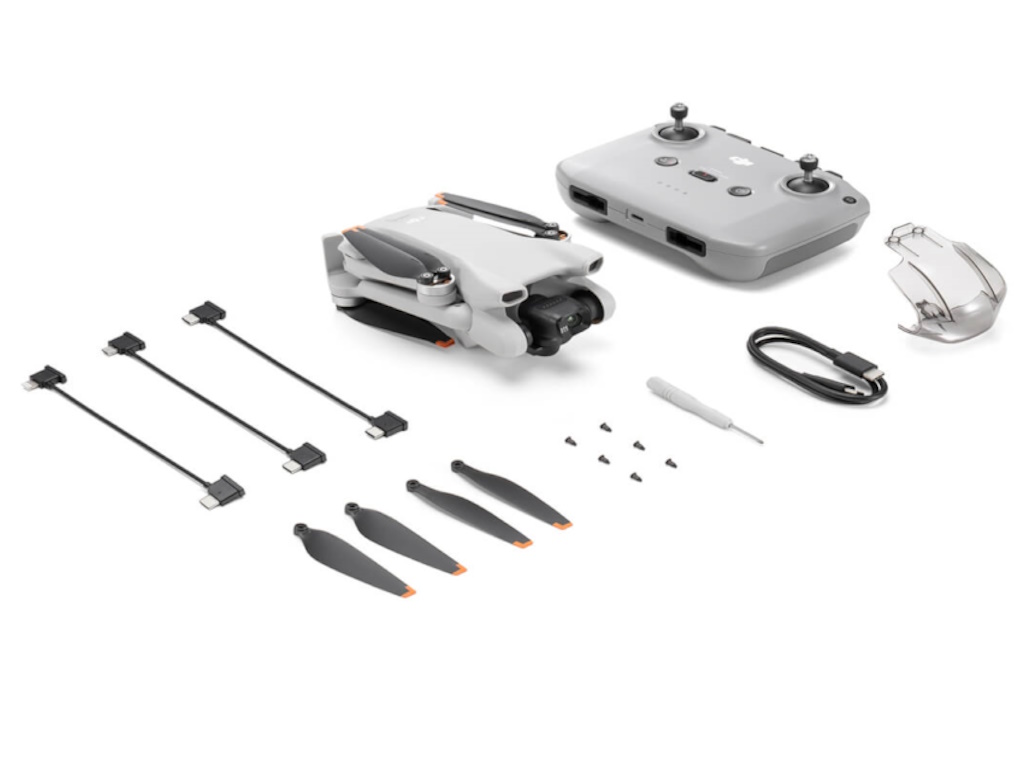 Drona DJI Mini 3 NEW (EU), 4K HDR "CP.MA.00000779.01" (timbru verde 1.20 lei)