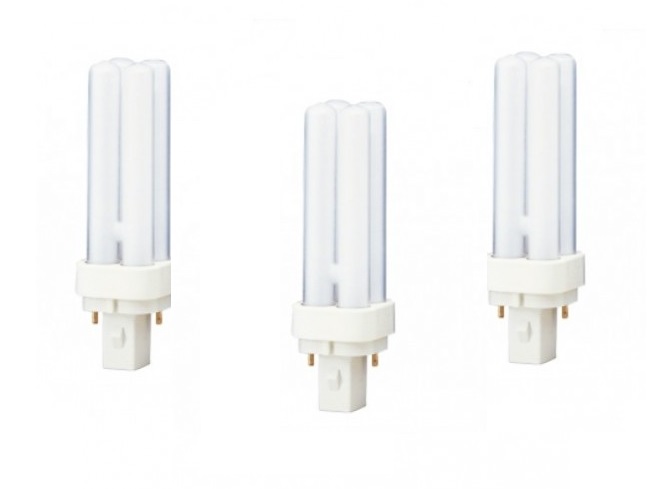 SET 3 becuri fluorescent Panasonic, soclu G24D-1, putere 10W, forma liniar, lumina alb rece, alimentare 220 - 240 V, "FDS10E40/2D-3" (timbru verde 1.35 lei)
