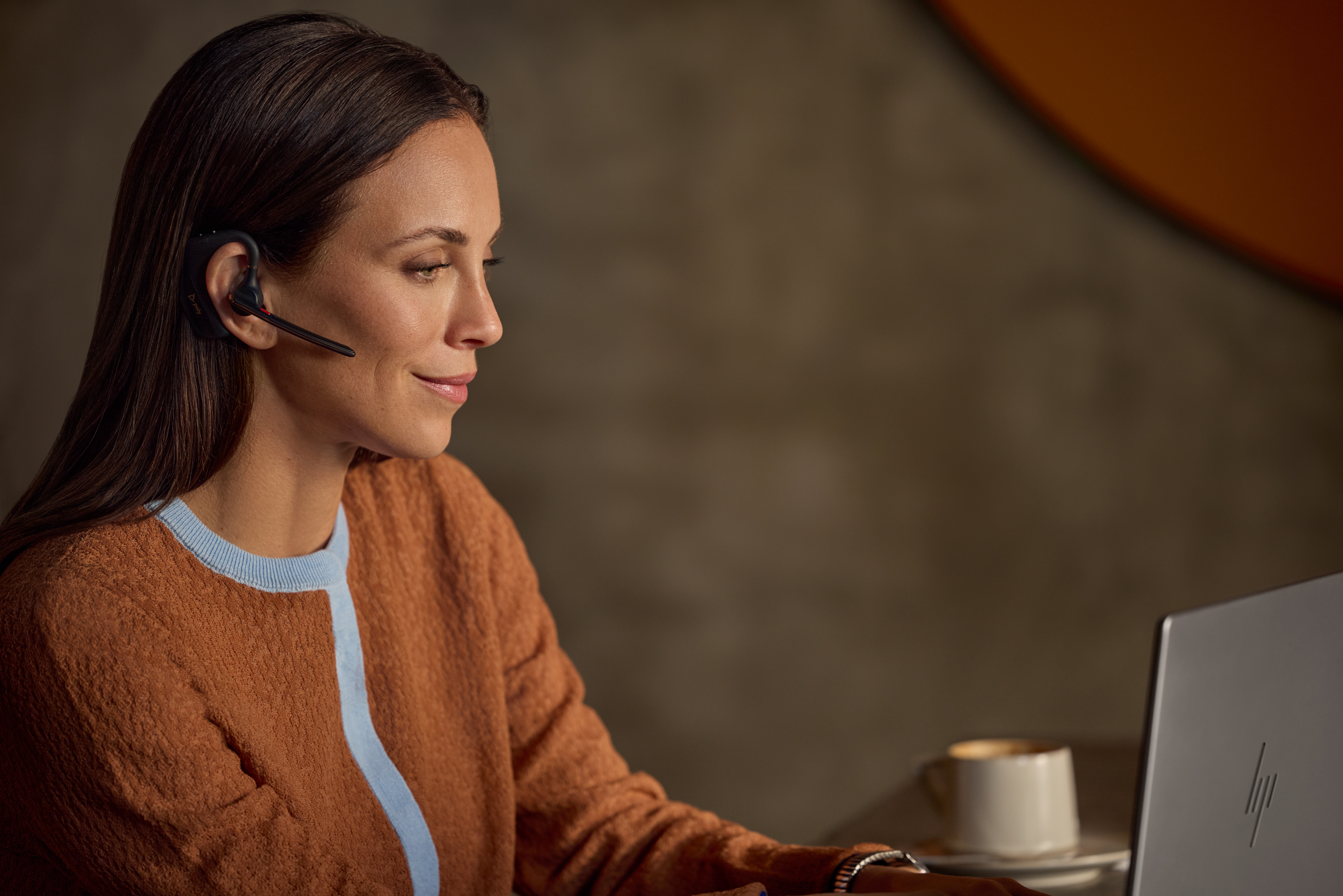 Poly Voyager Legend 50 Headset UC"AT9M9AA" - imagine 4