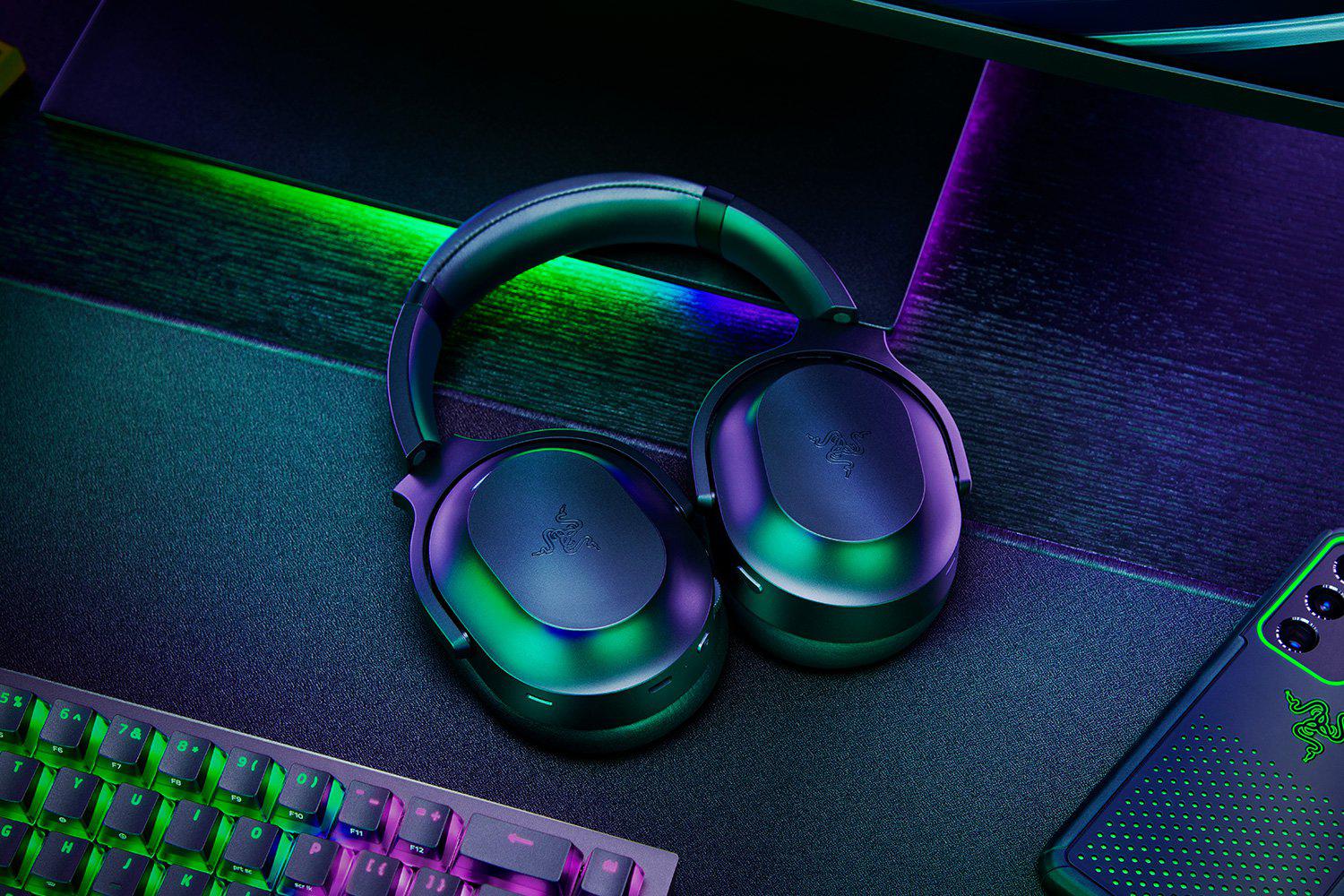 Casti cu micofon Razer Barracuda PRO, "RZ04-03780100-R3M1" (timbru verde 0.8 lei)